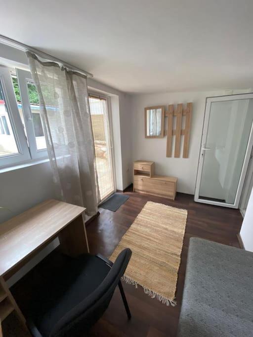House Apartment In Тимишоара Экстерьер фото