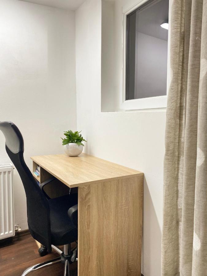 House Apartment In Тимишоара Экстерьер фото